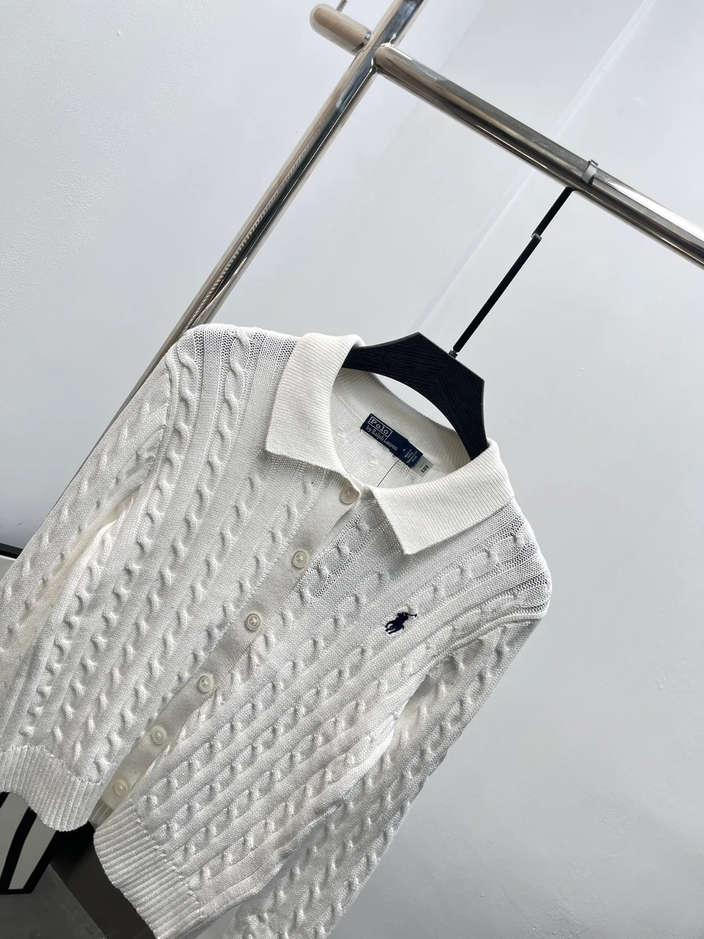 Detail P390